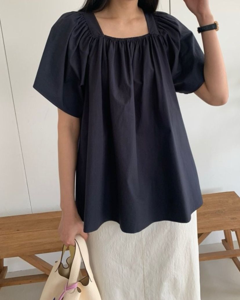 Square neck ruffle blouse