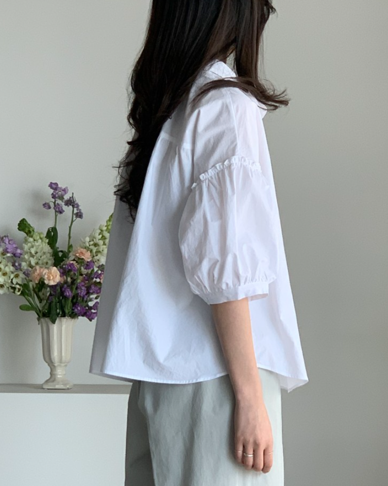 Frill sleeves shirt