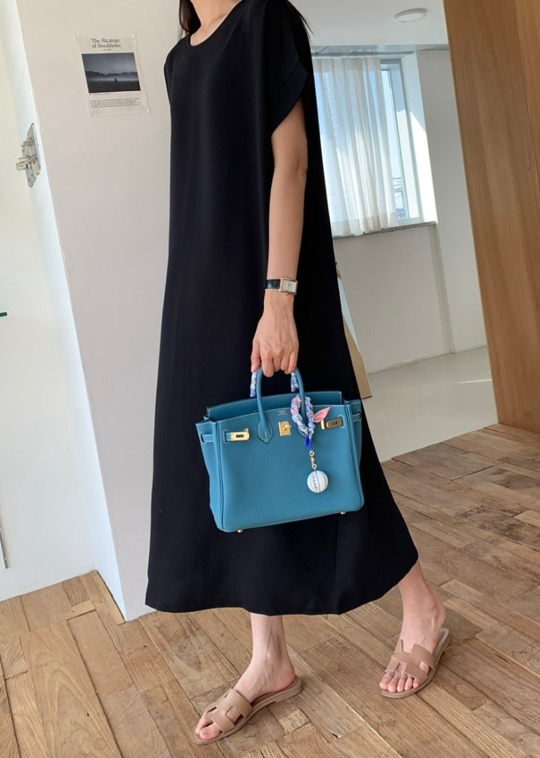 Silky daily dress