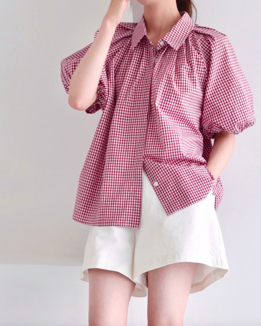 Gingham puff shirt