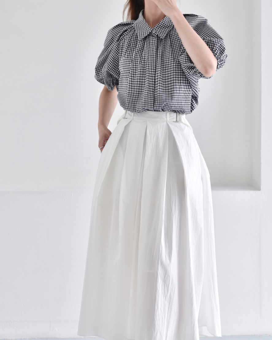 Gingham puff shirt