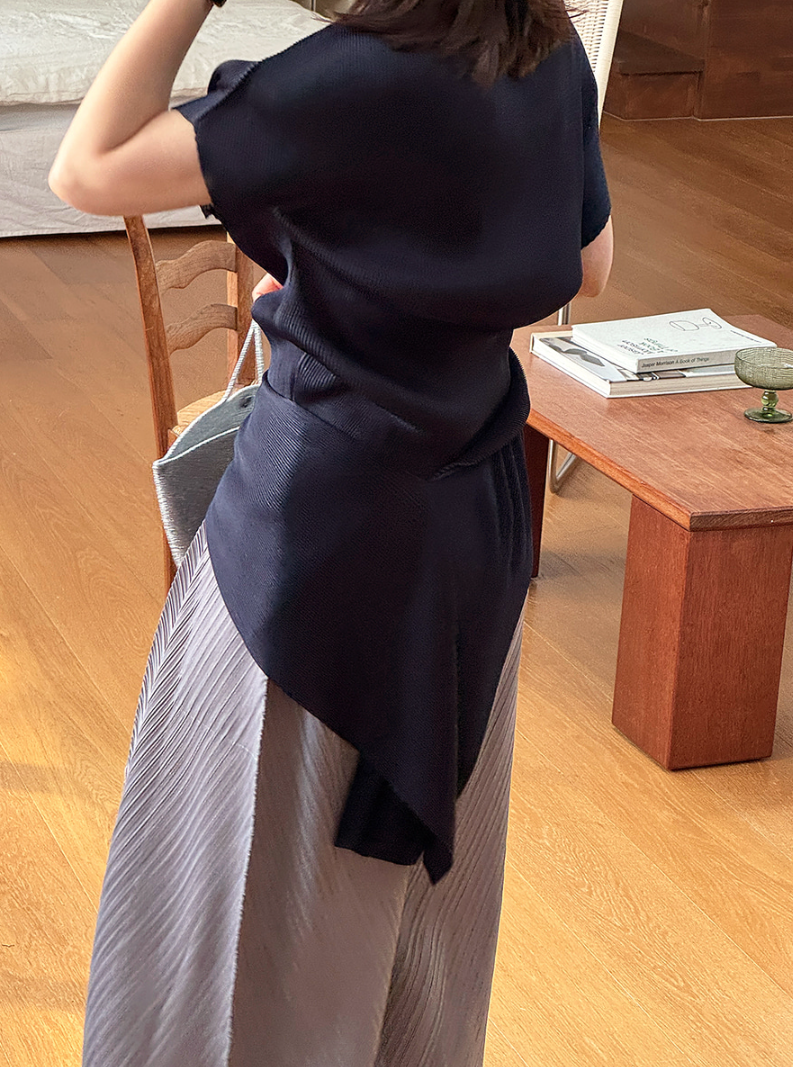 Shawl set pleats blouse