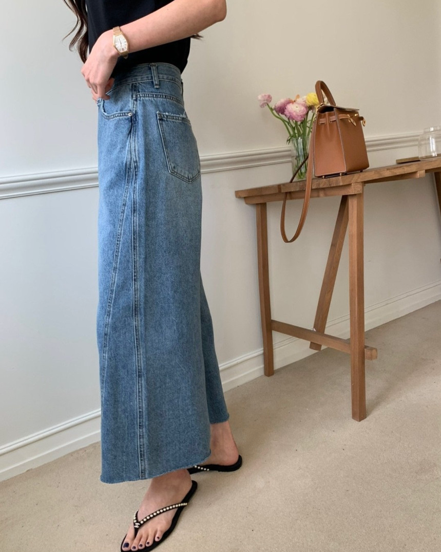 Summer wide natural jeans