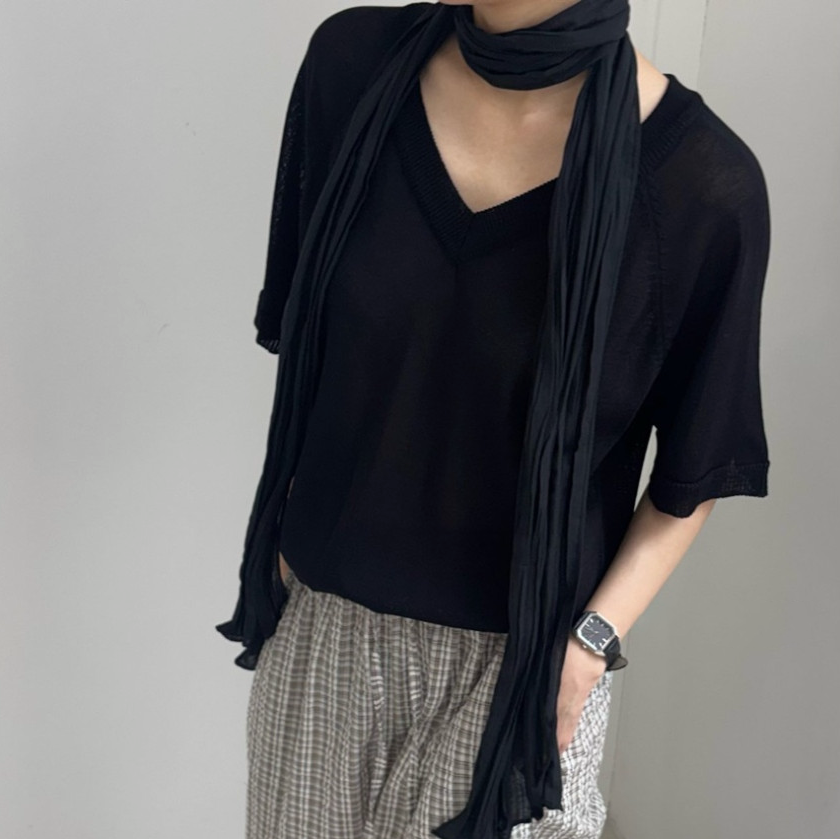 V neck summer knit top