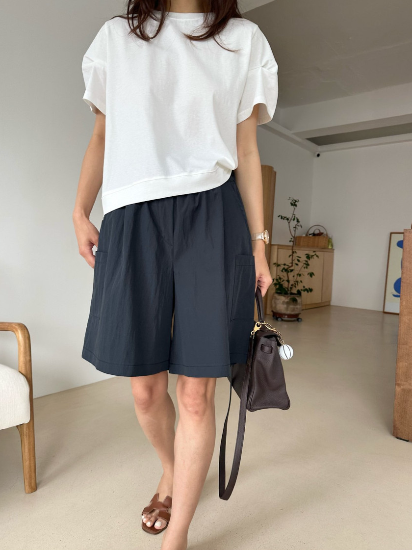 Pumpkin sleeves tee