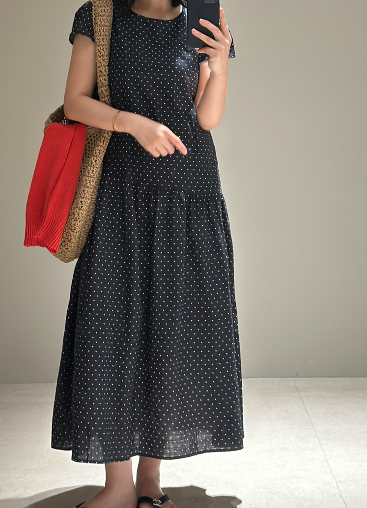 polka dot dress