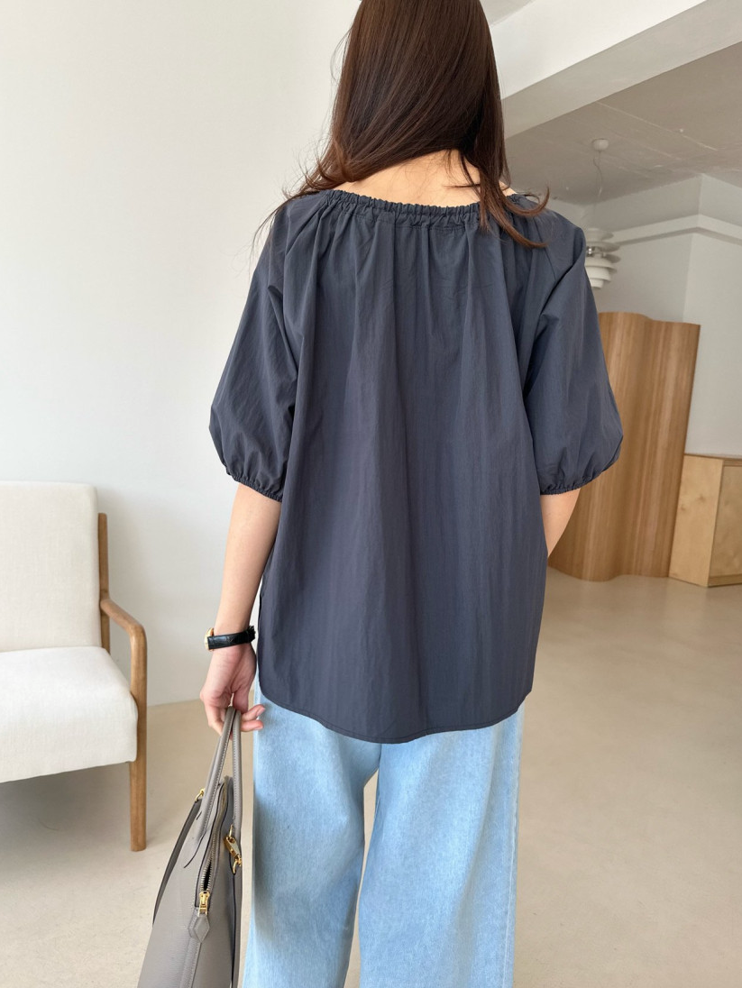 V neck puff sleeves blouse