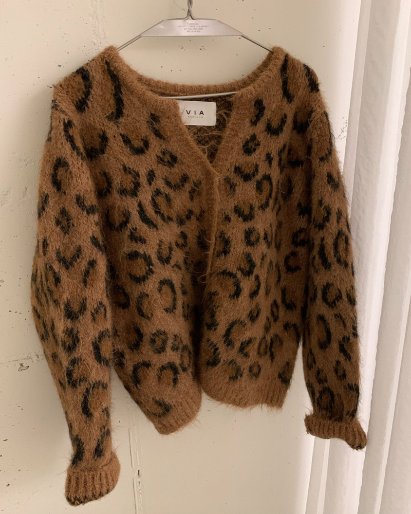 (F/W) Hairy leopard cardigan