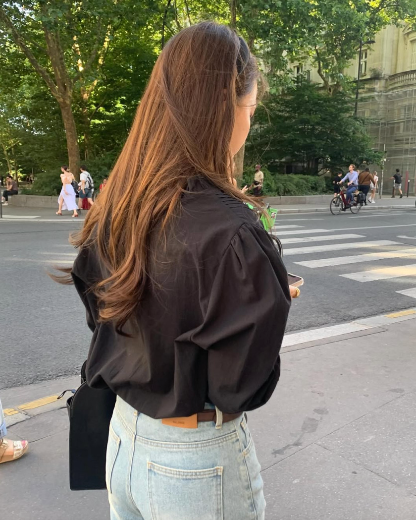 Cotton frill blouse