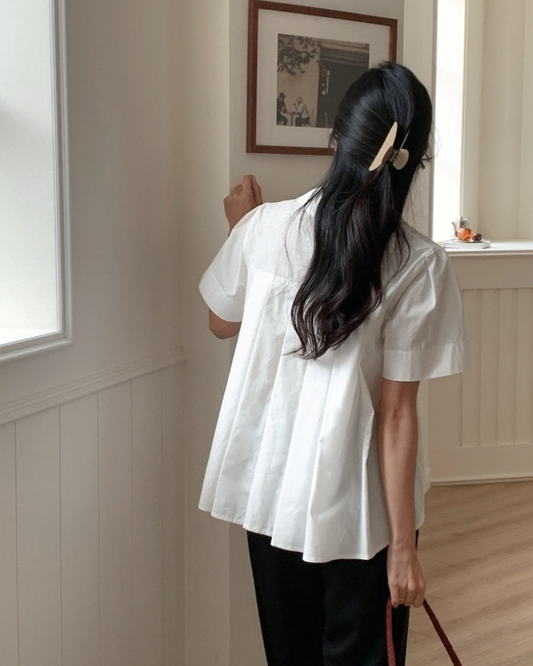 Back pleats shirt