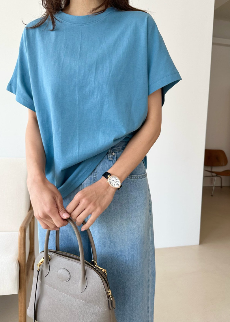 Batwing sleeves t-shirt