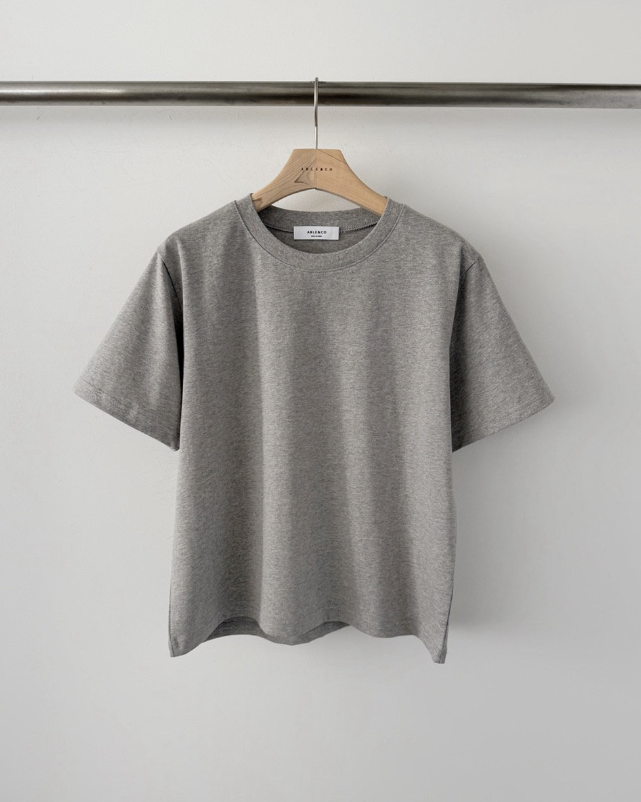 Summer basic tee