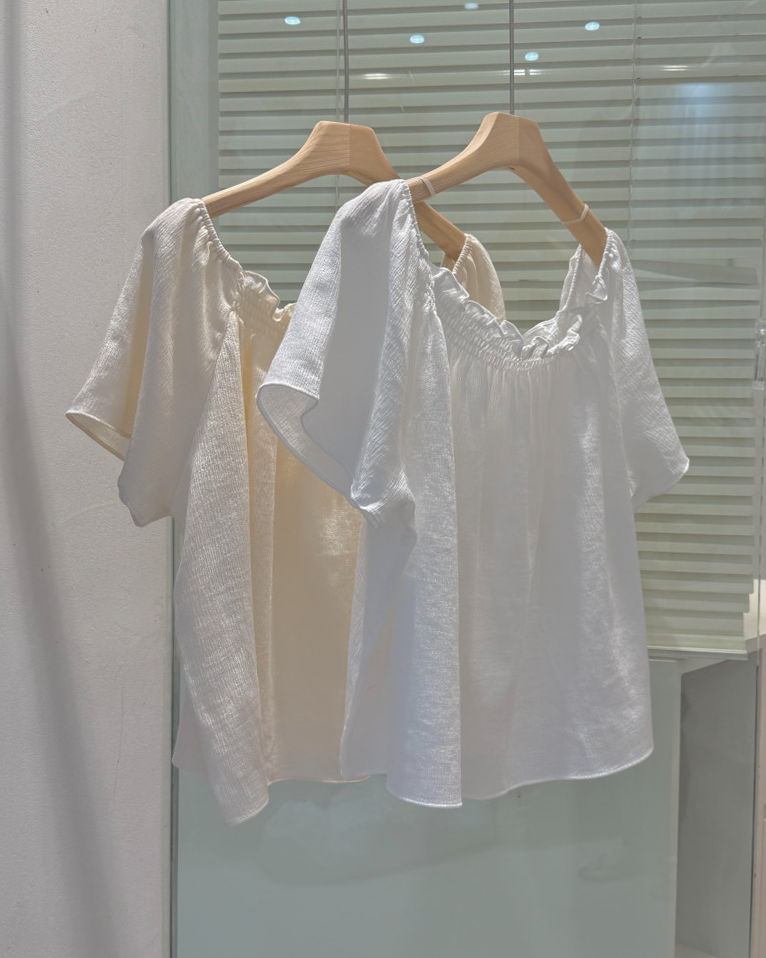 Pomelo smocked blouse