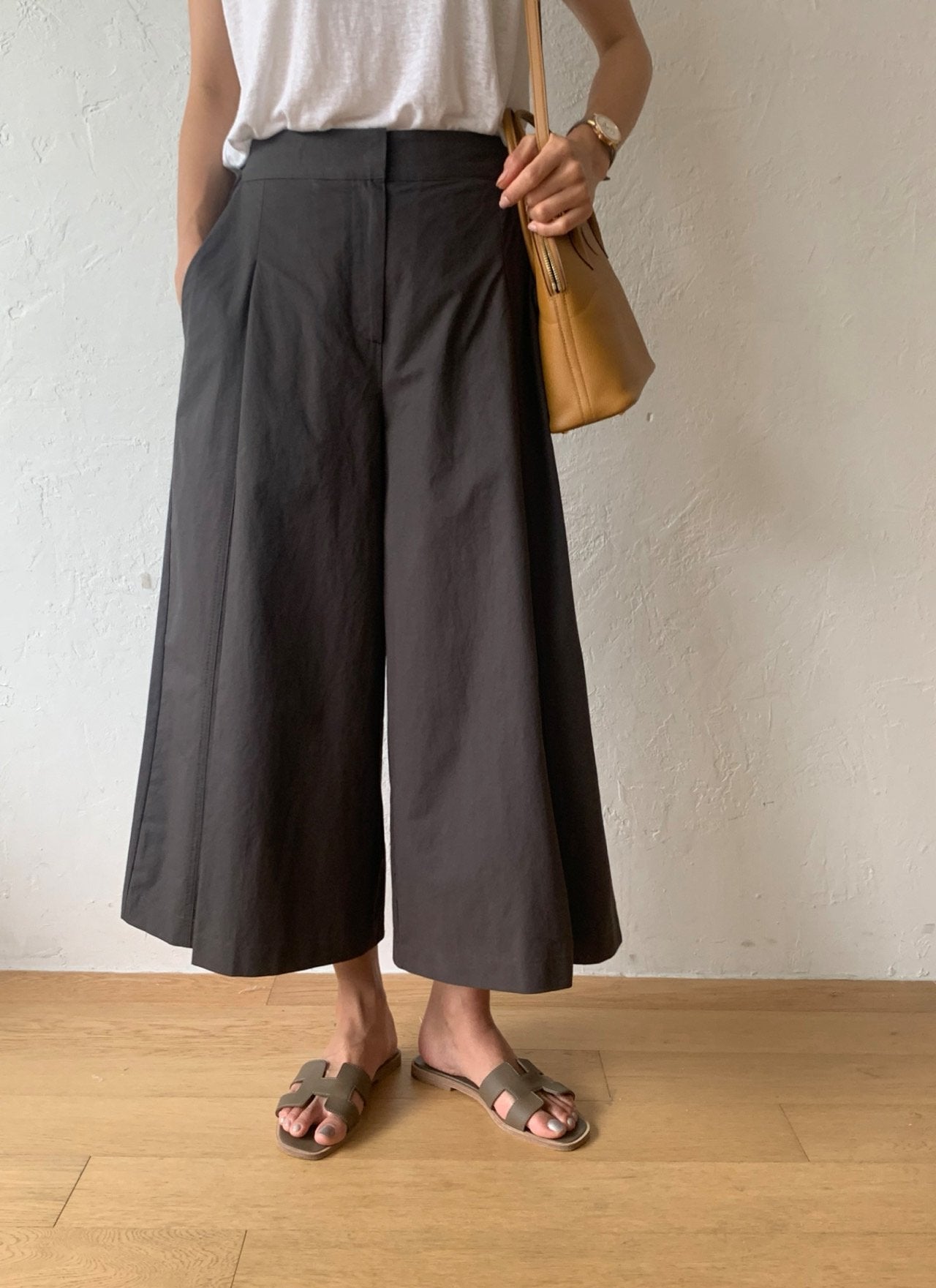 Pintuck wide pants