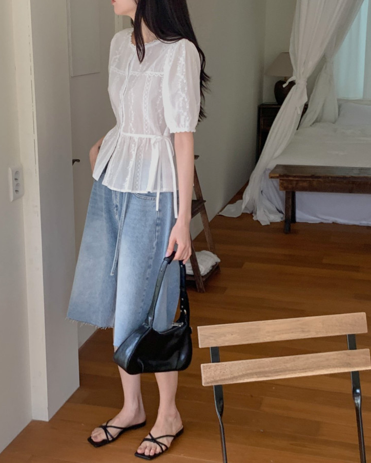 Lulu lace blouse