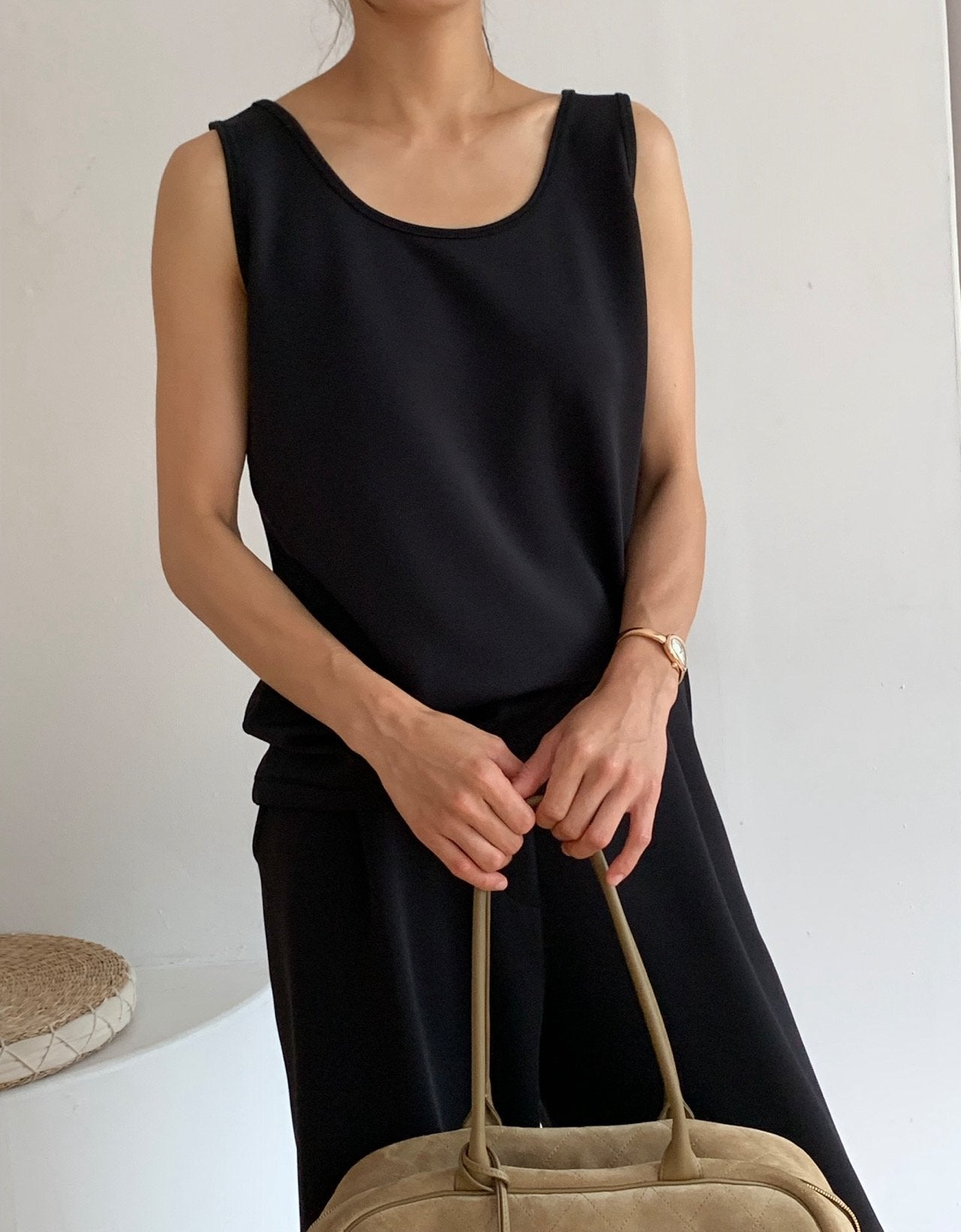 Jelly sleeveless top