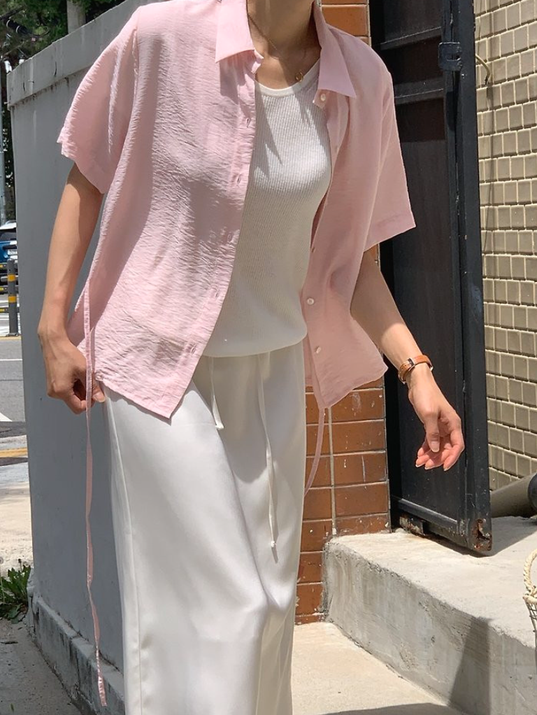 Silky half sleeves blouse