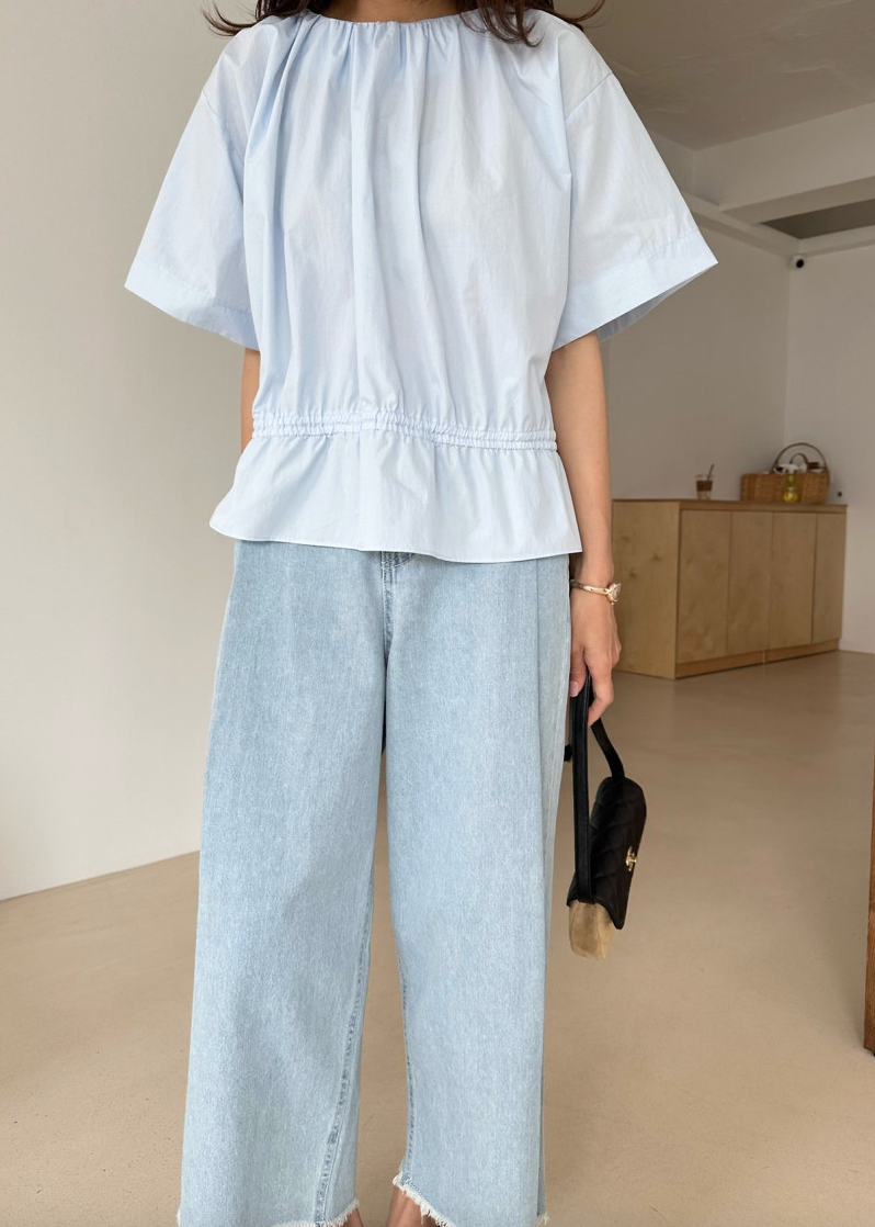Shirring neckline blouse
