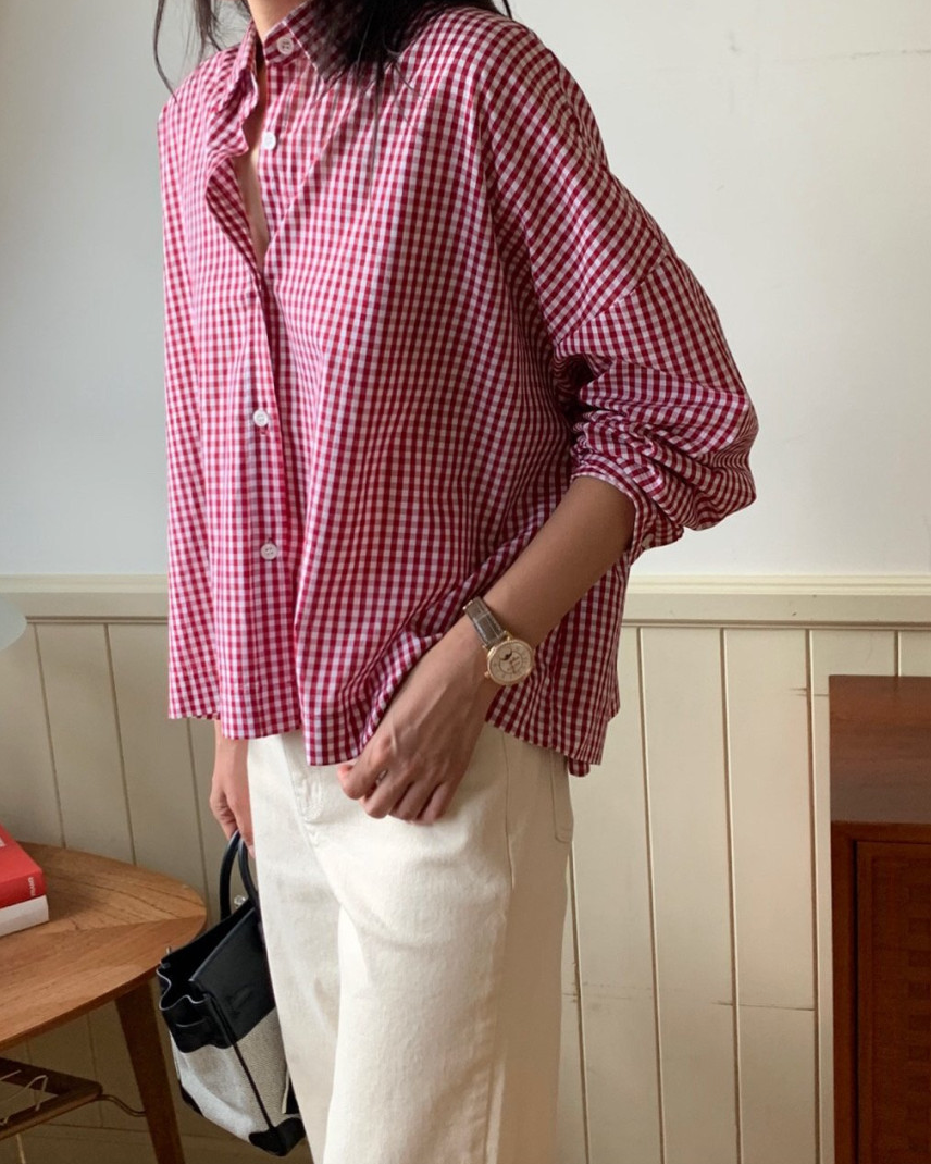 Small checkered cropped shirt