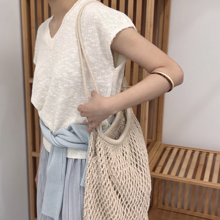 V neck slub knit top