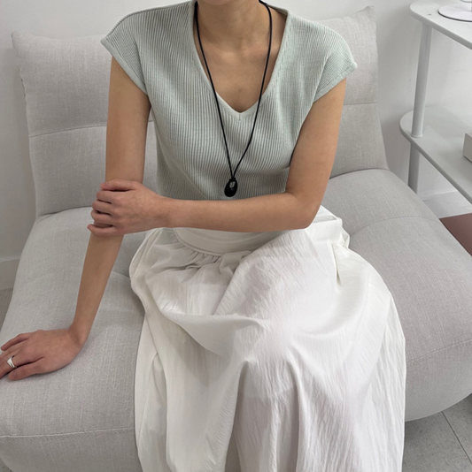 Essential cap sleeves knit top