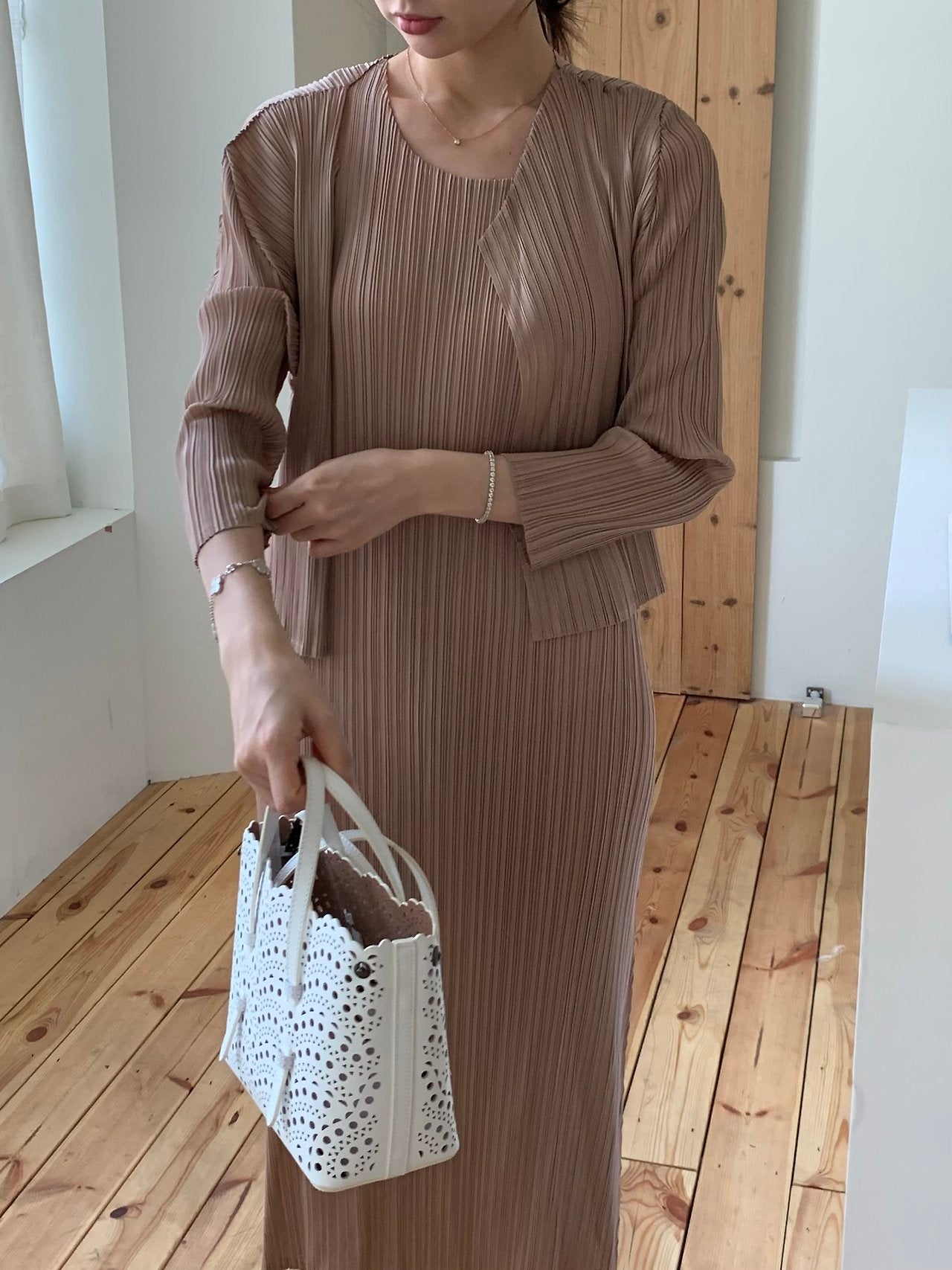 Pleats cardigan set
