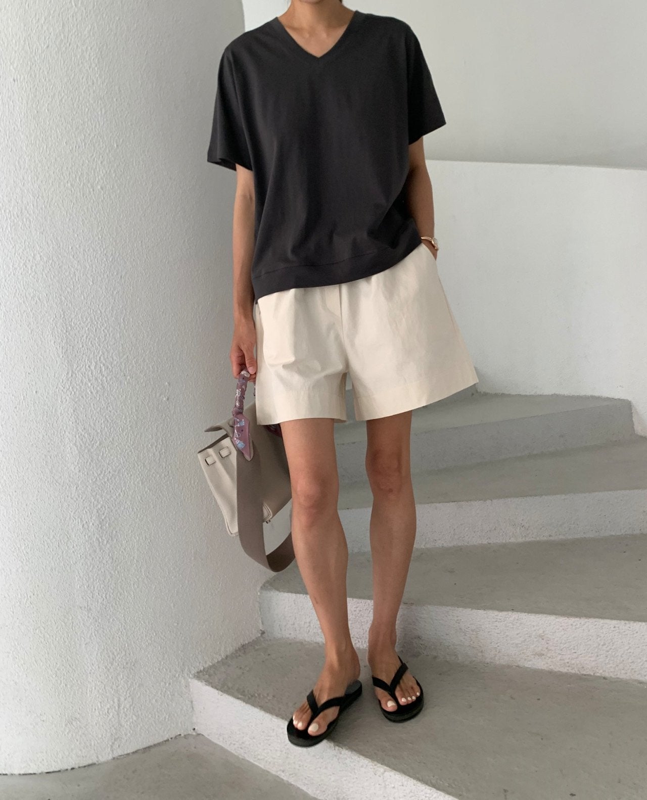 V neck T-shirt