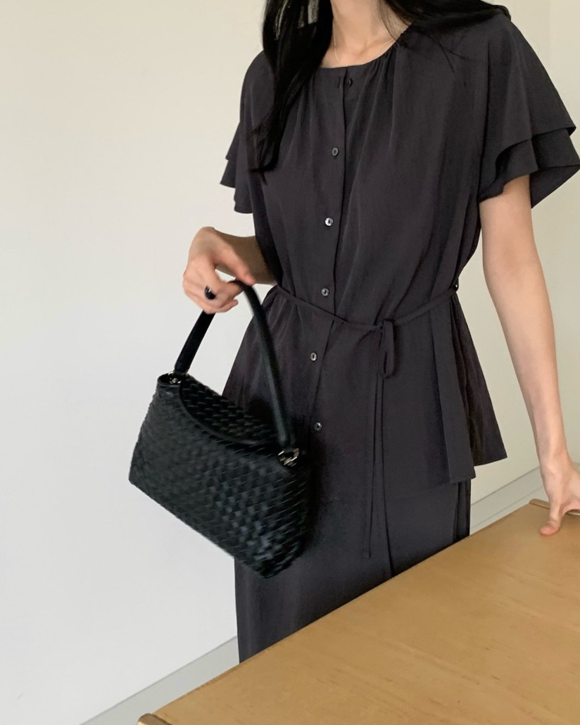 Wing sleeves blouse/ Skirt