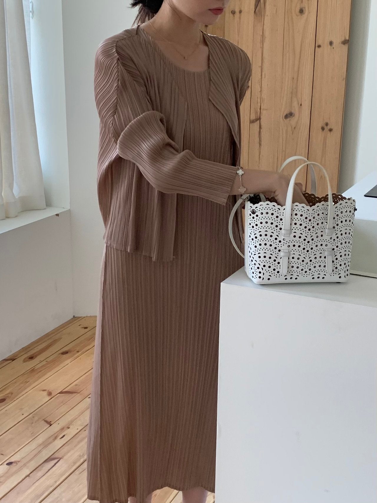 Pleats cardigan set