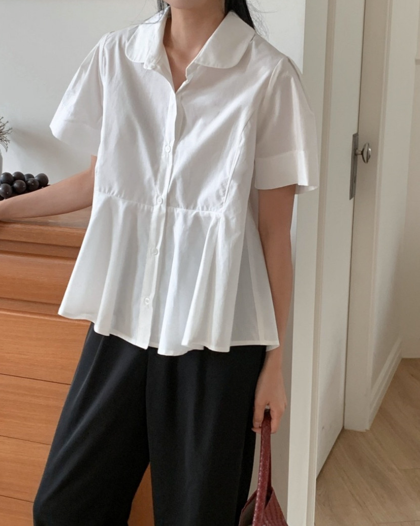 Back pleats shirt