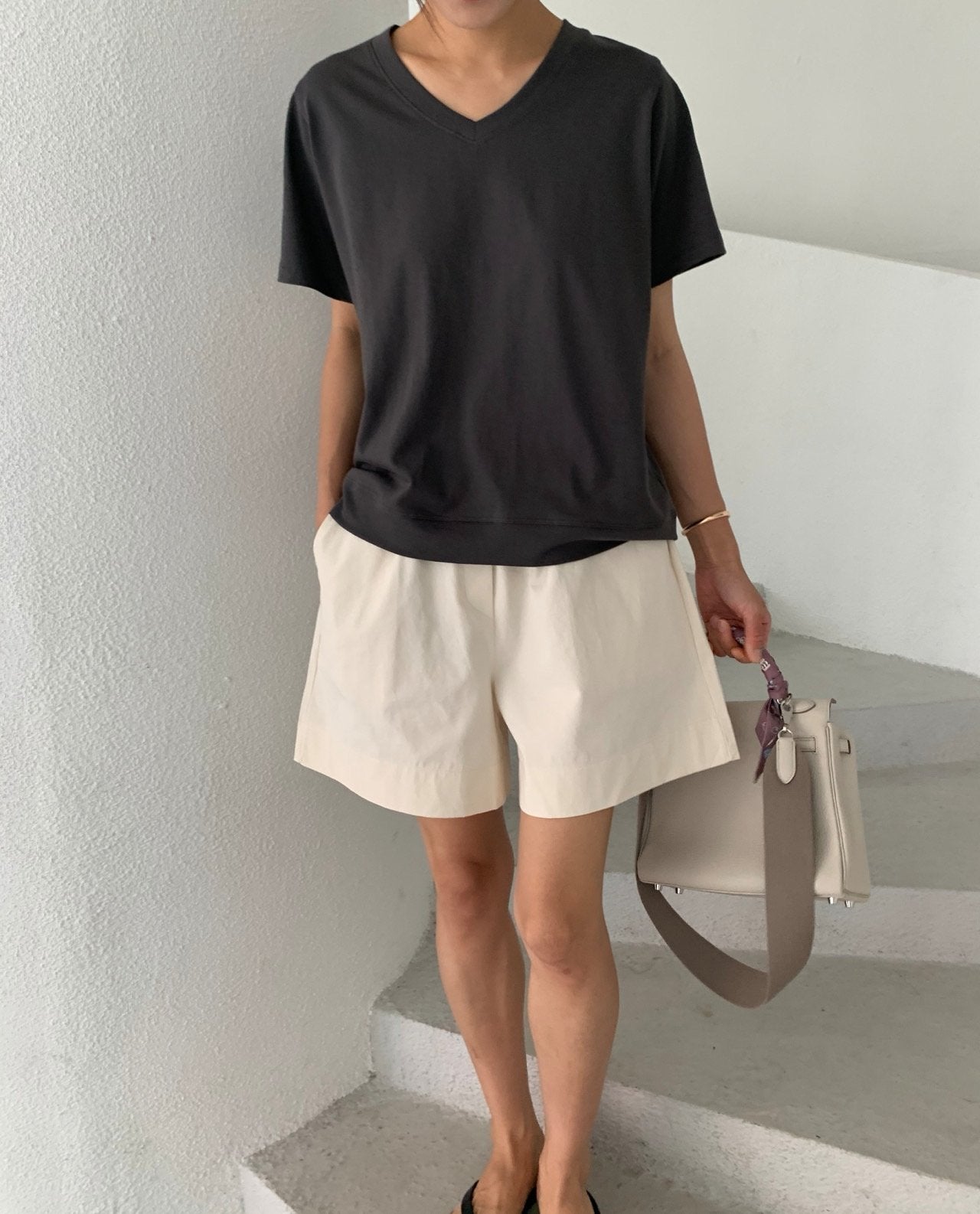 V neck T-shirt
