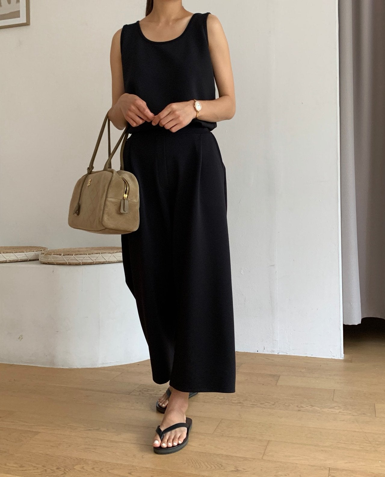 Jelly sleeveless top