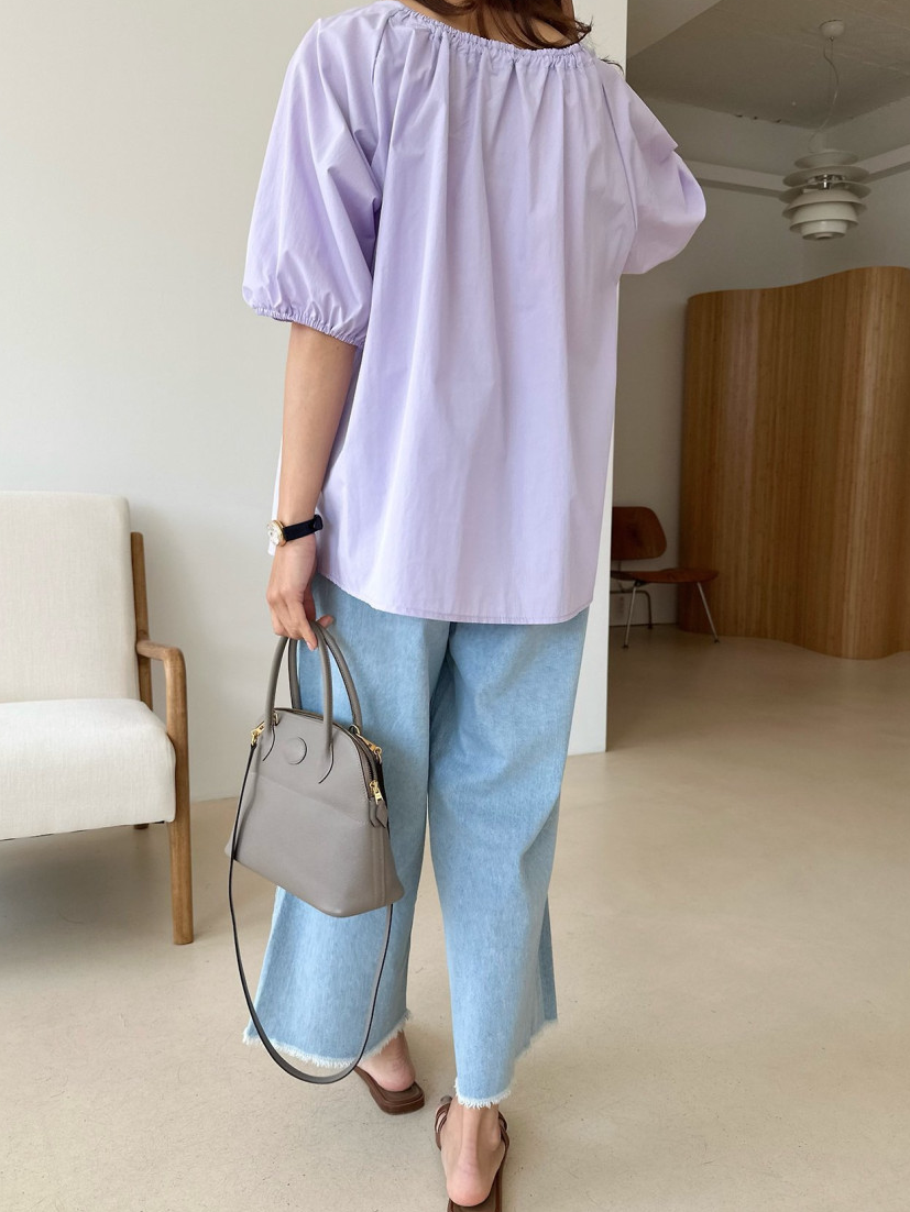 V neck puff sleeves blouse