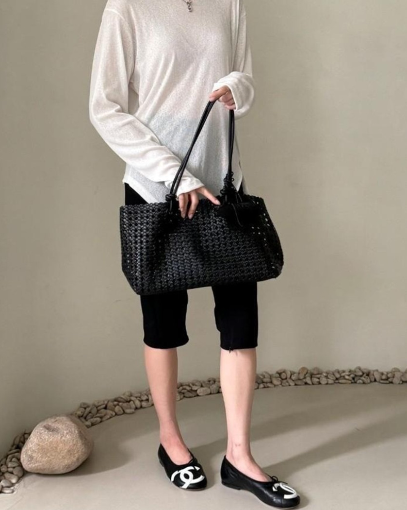 Eyelet shoulder bag