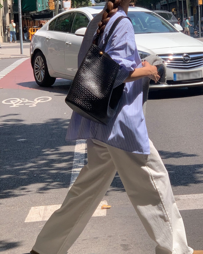 AREING boxy striped shirt