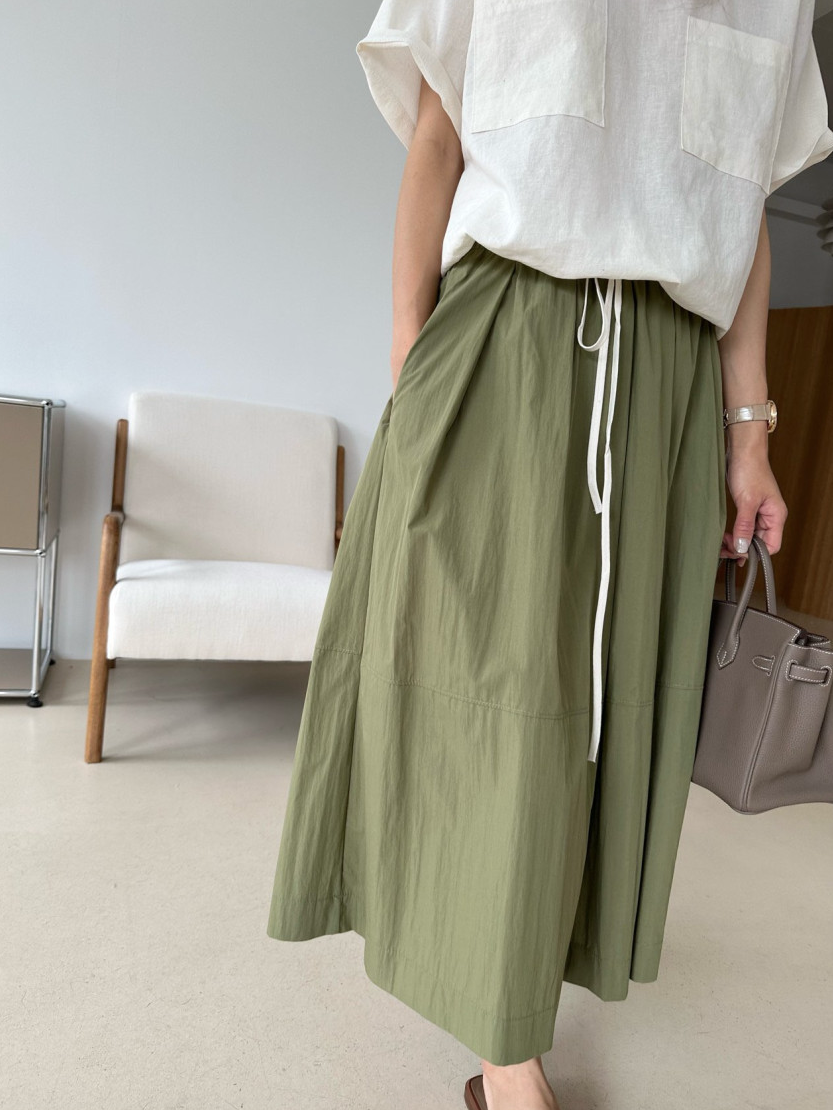 Nylon full skirt