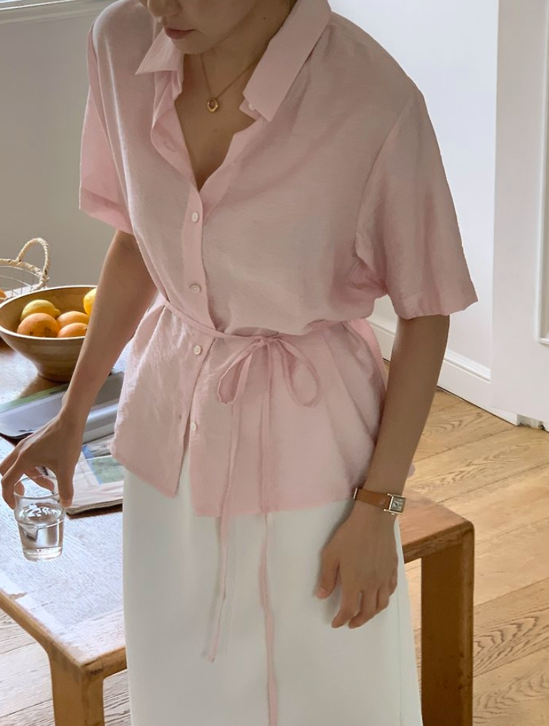 Silky half sleeves blouse