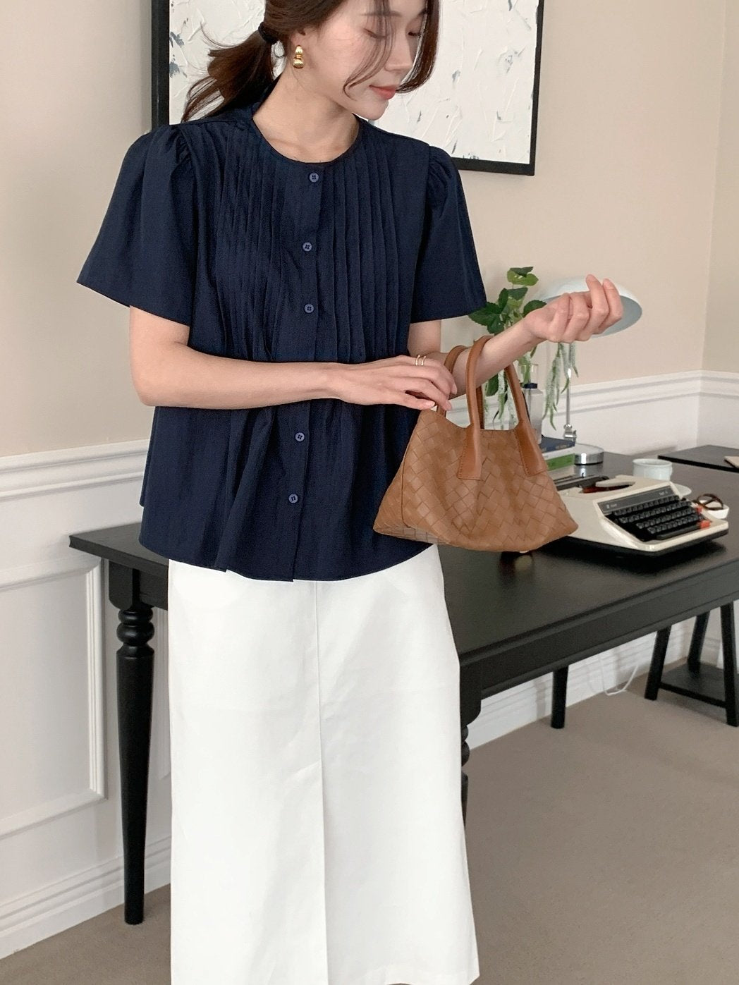 Pintuck blouse