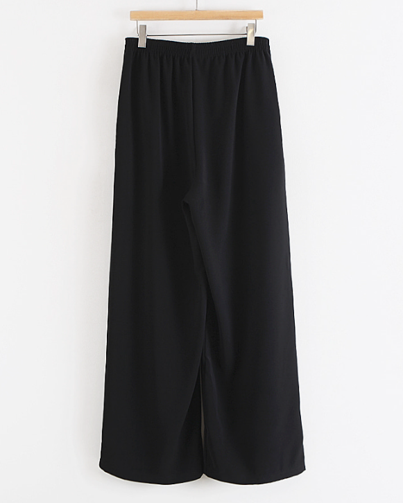 Silky wide pants