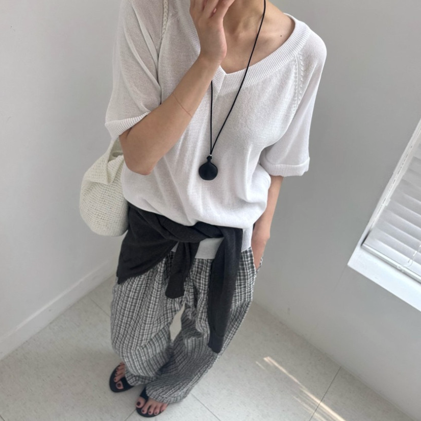 V neck summer knit top