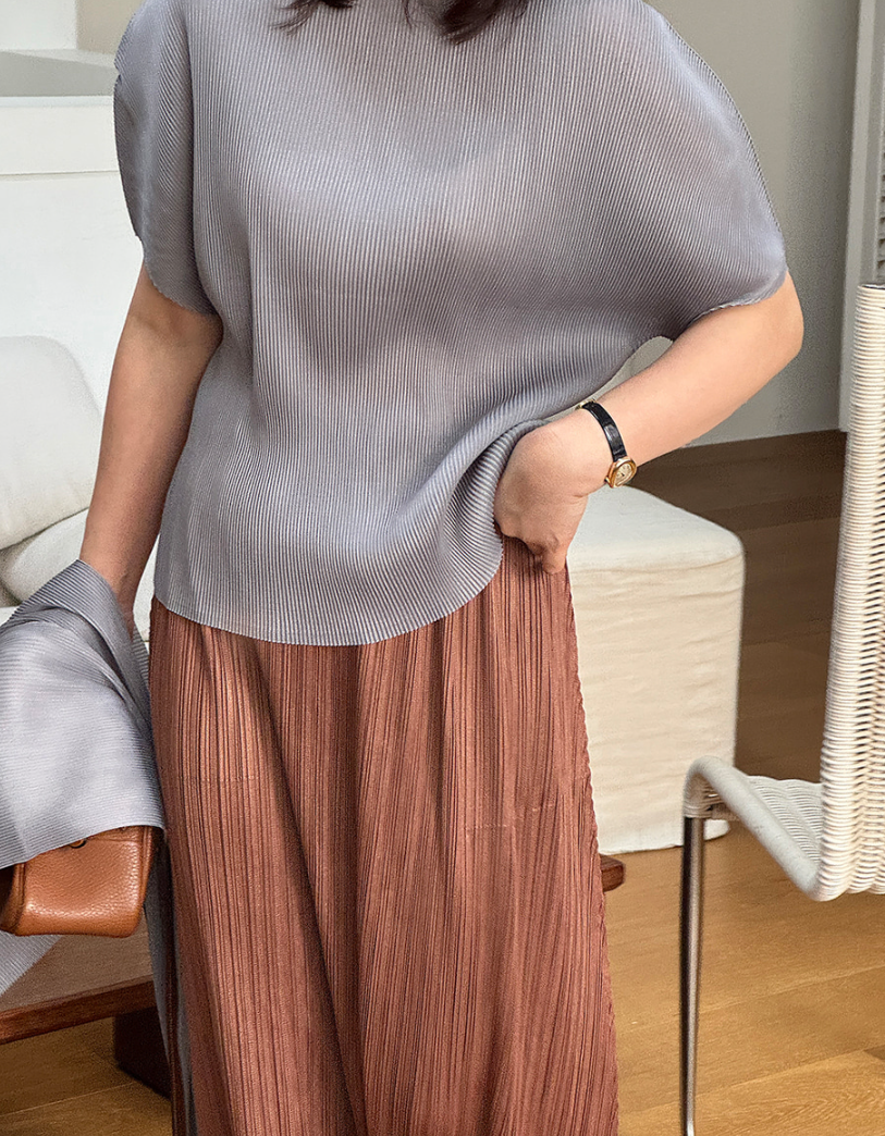 Shawl set pleats blouse