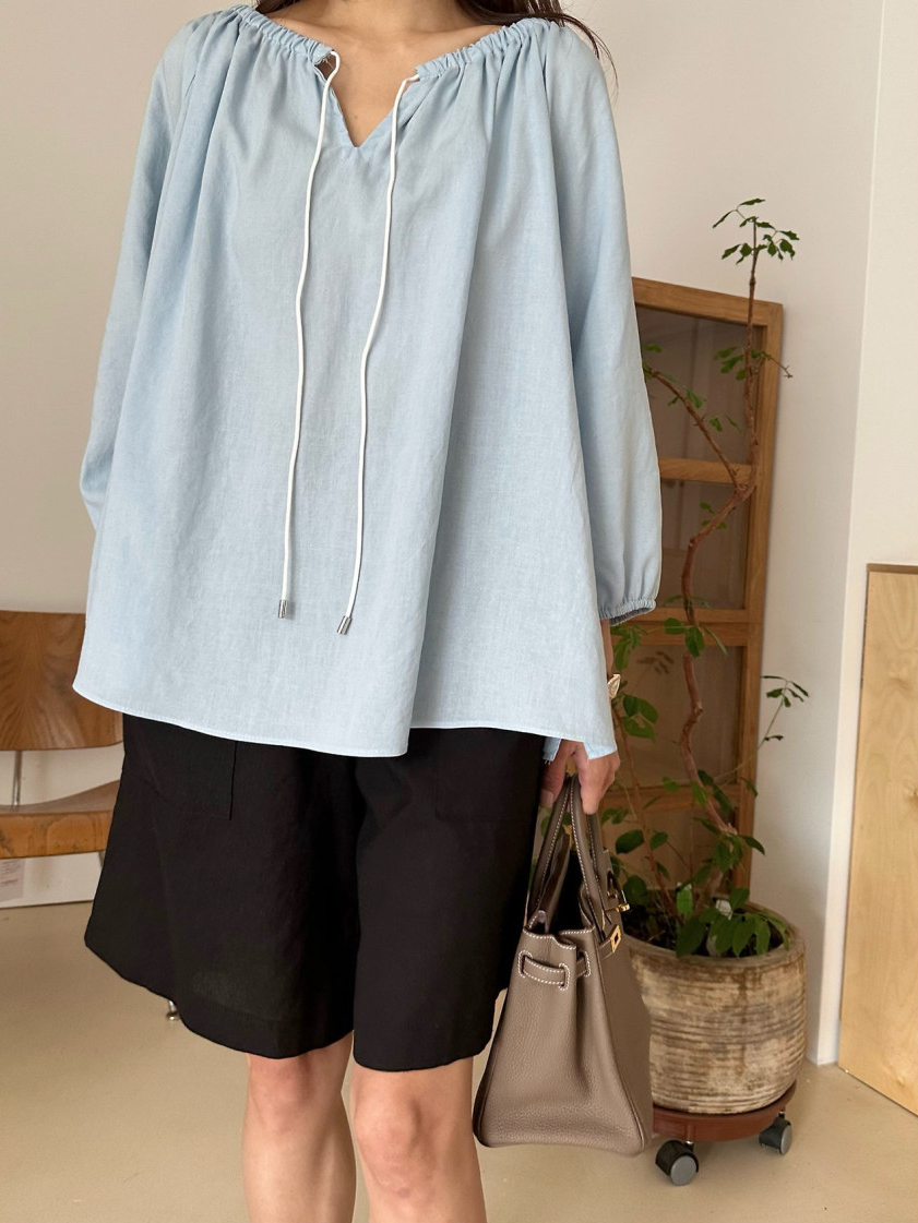 Linen bohemian blouse
