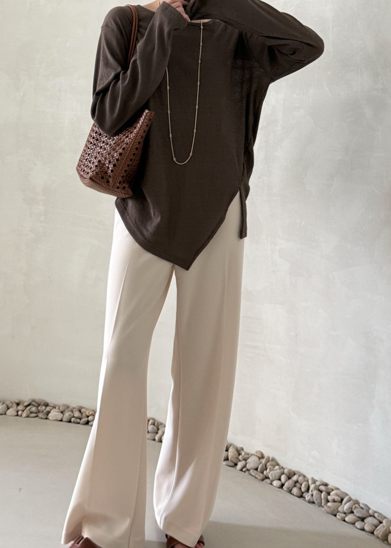 Eyelet shoulder bag