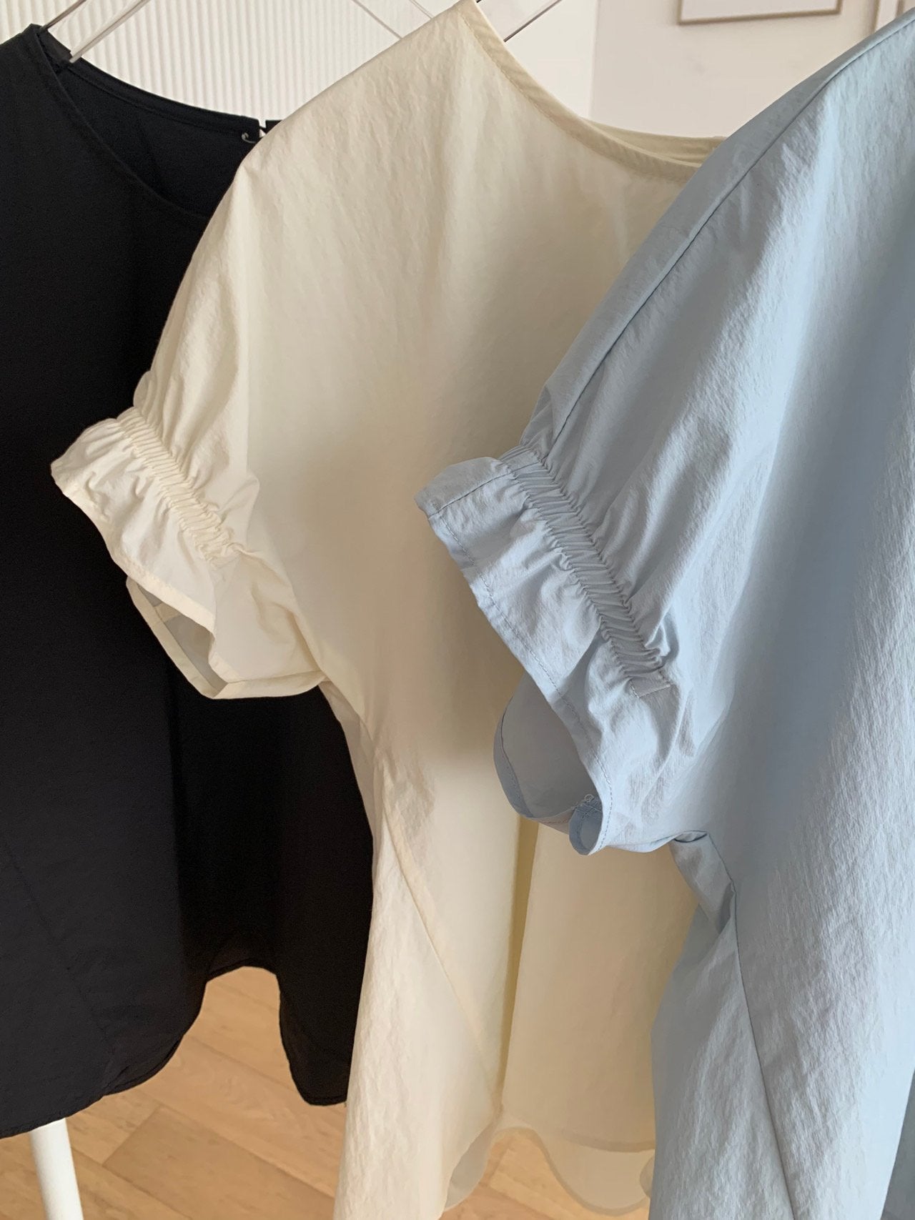 Nylon frill sleeves blouse