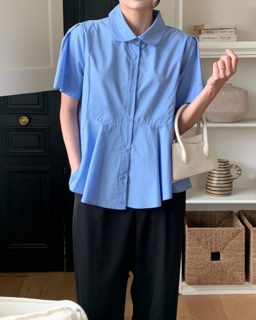 Back pleats shirt