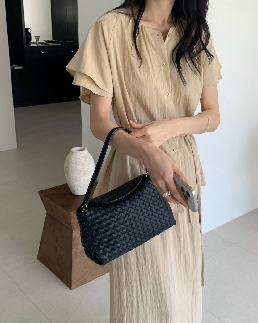 Wing sleeves blouse/ Skirt