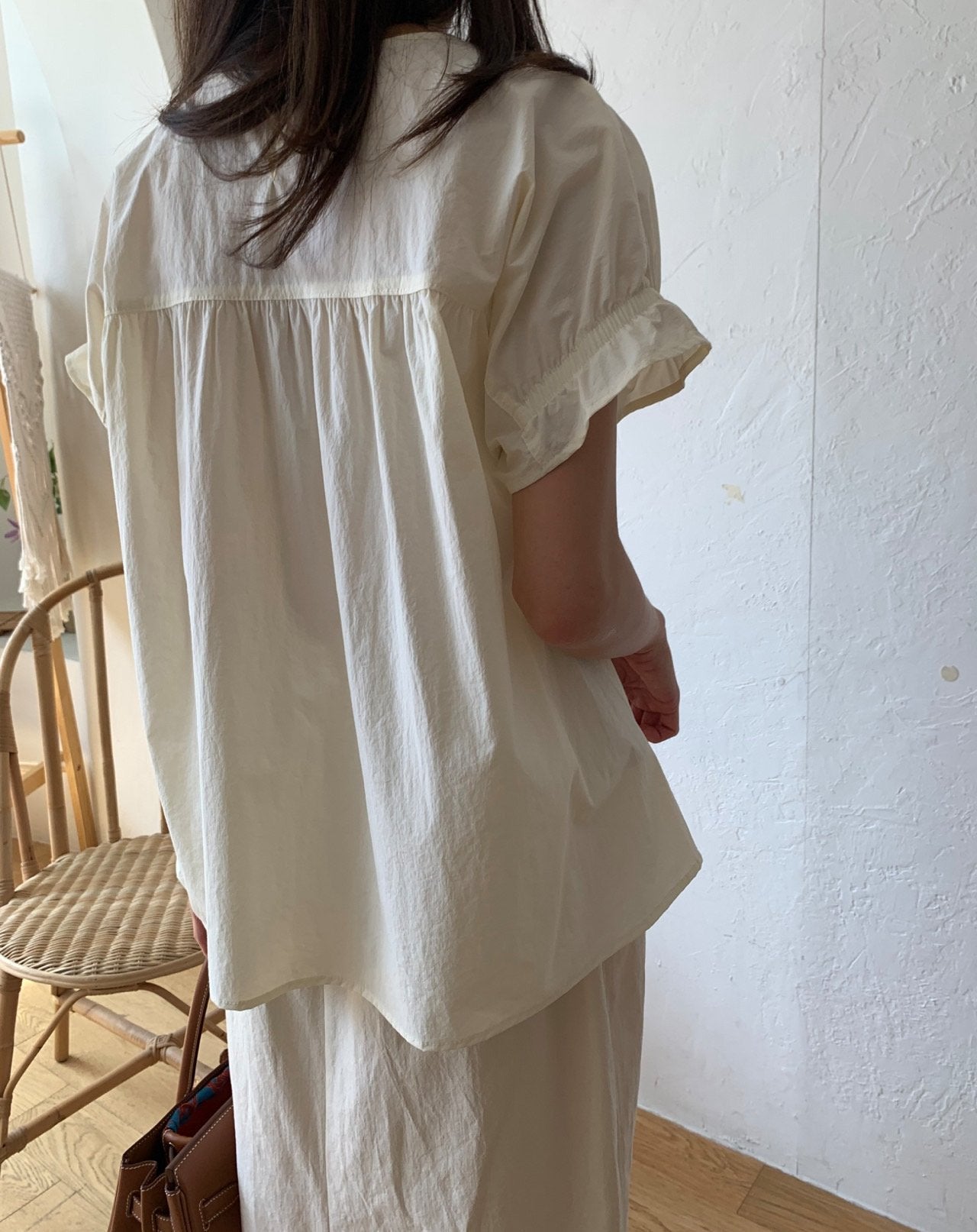 Nylon frill sleeves blouse