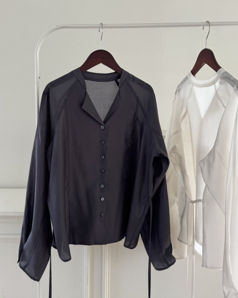 Tencel collar blouse