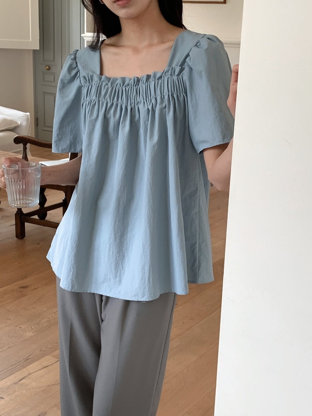 Nylon shirring blouse