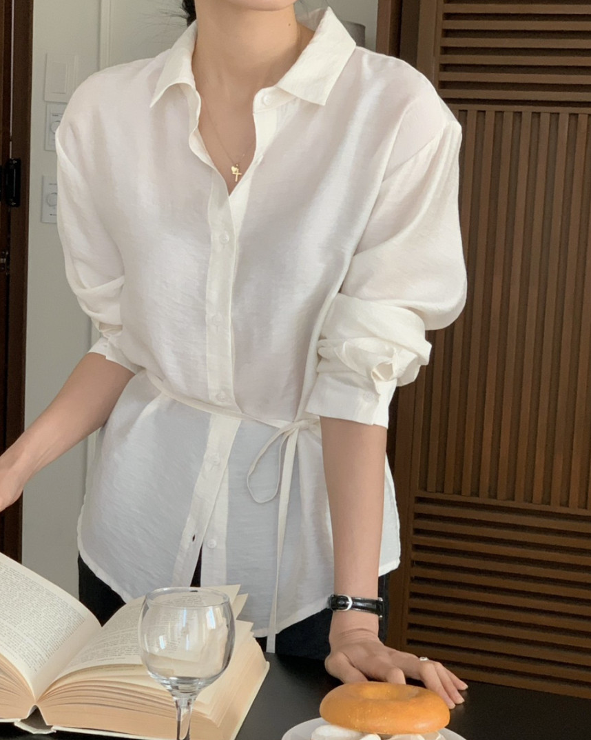 Silky belt shirt